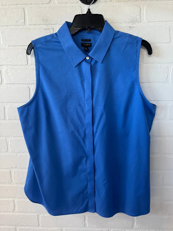 Top Sleeveless By Talbots In Blue, Size: Xlp