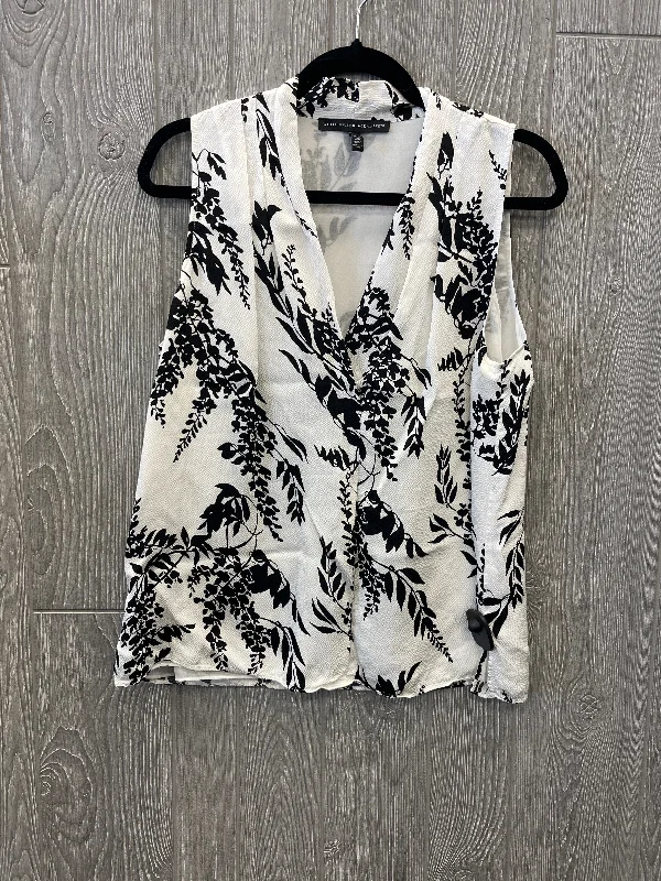 Top Sleeveless By White House Black Market In Black & White, Size: M