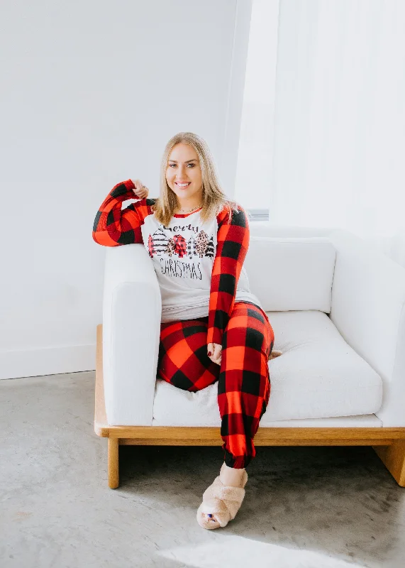 Curvy Merry Christmas Plaid Pajama Set