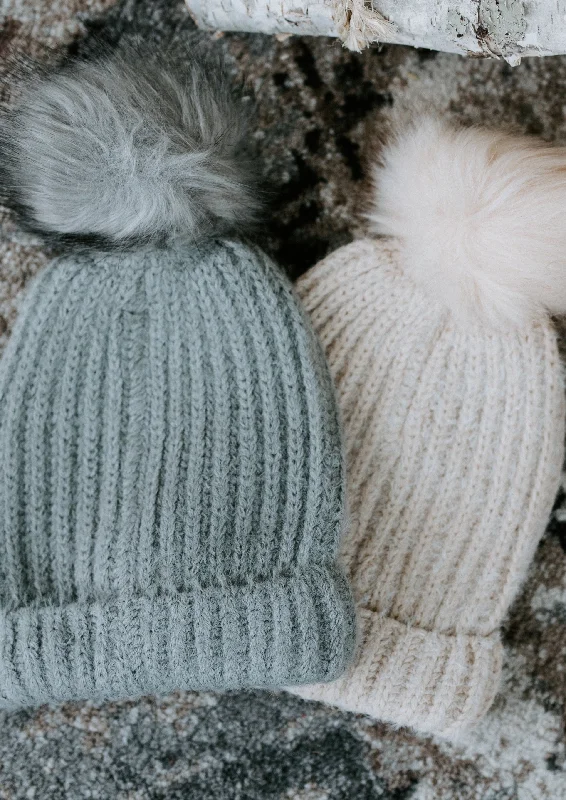 Mickee Ribbed Pom Beanie