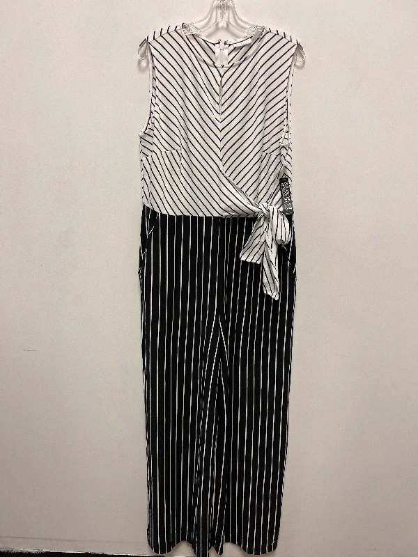 Jumpsuit By New York And Co In Black & White, Size: Xl