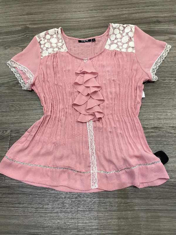 Pink & White Top Short Sleeve Elementz, Size Xl