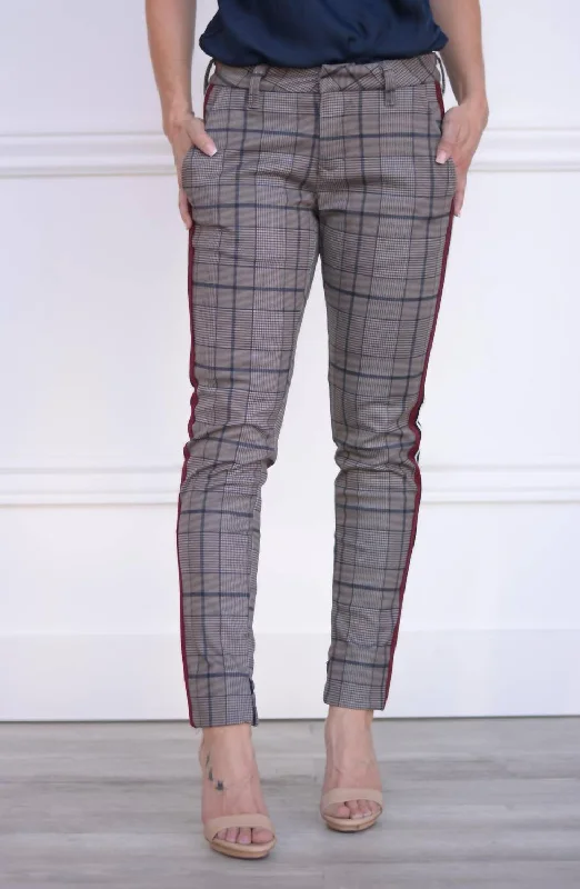 Blaire Trouser In Plaid Navy