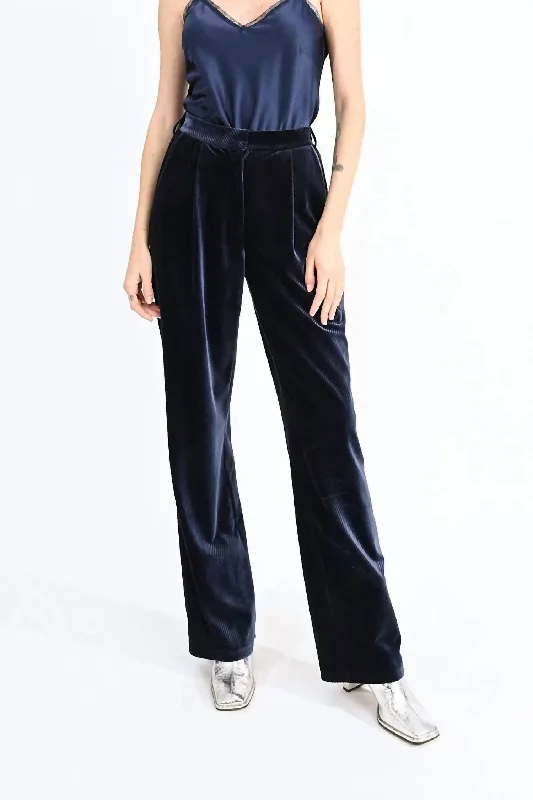 Fluid Velvet Pants In Navy