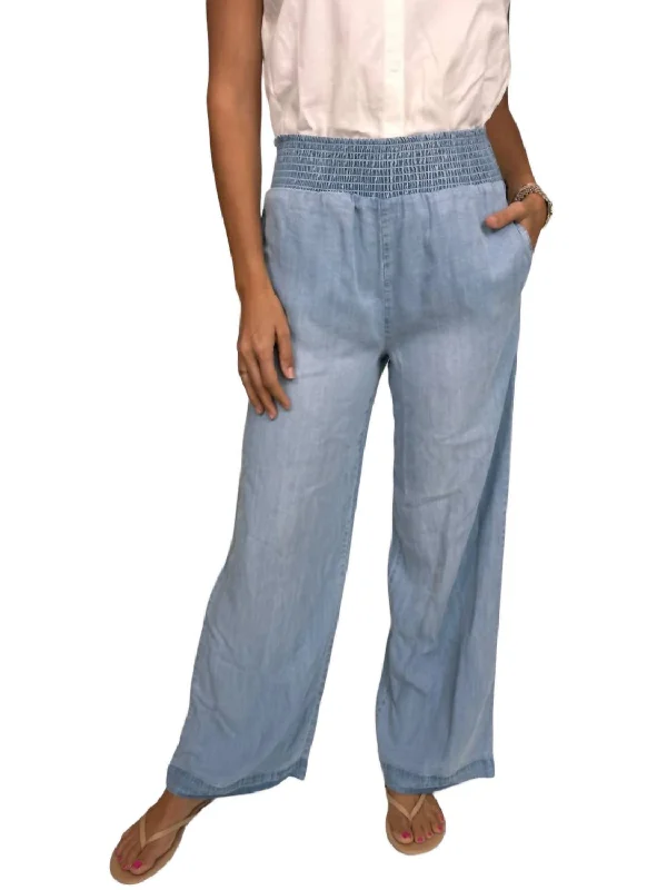 Wide Leg Pants In Caribbean Wash